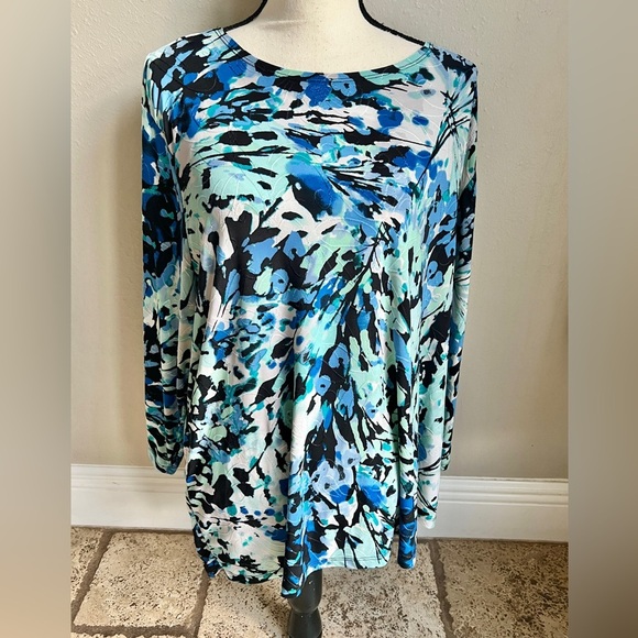 JM Collection Tops - Womens Plus Blouse 3x blue black green printed Colorful abstract shirt Artsy top